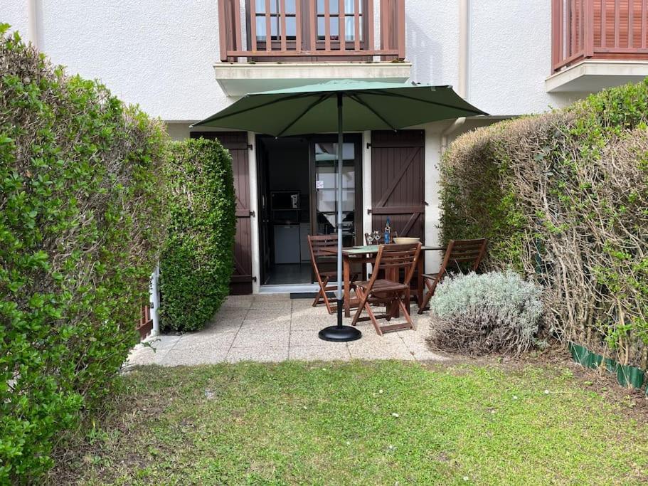 Le Refuge Marin Apartman Courseulles-sur-Mer Kültér fotó